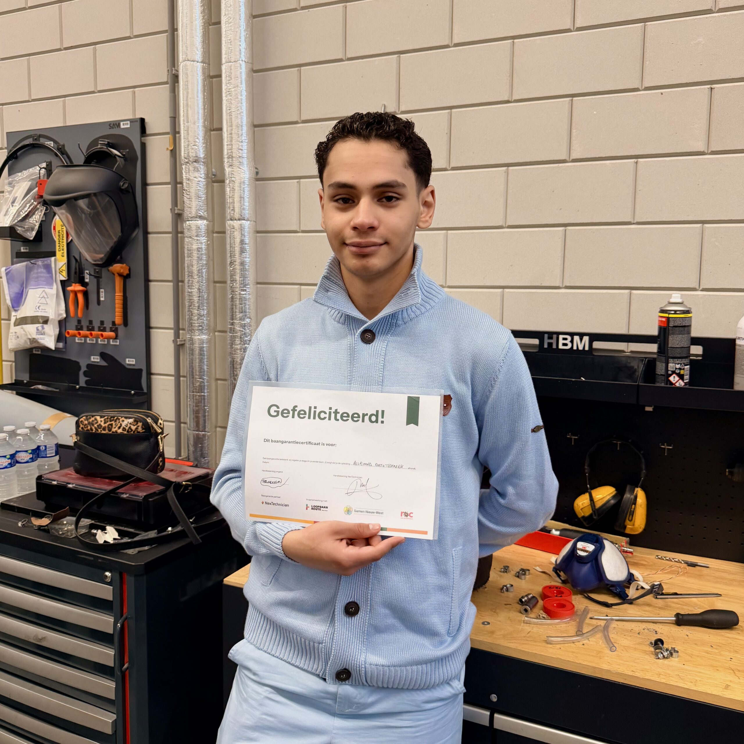 Khaled (16): “Met een baangarantie kan ik nu al aan mijn toekomst bouwen”